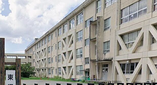 犬山市立東小学校(約500m)