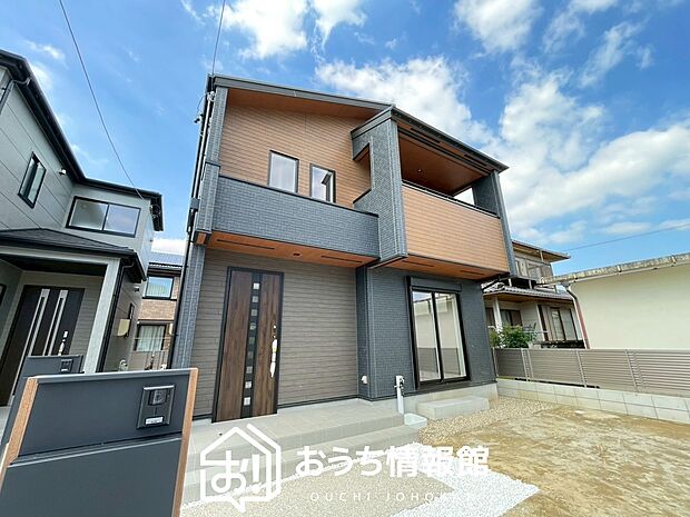 【現地写真(外観)【2号地】】健康被害に配慮したもっとも安全性の高い建材を採用し、シックハウス対策をしております。