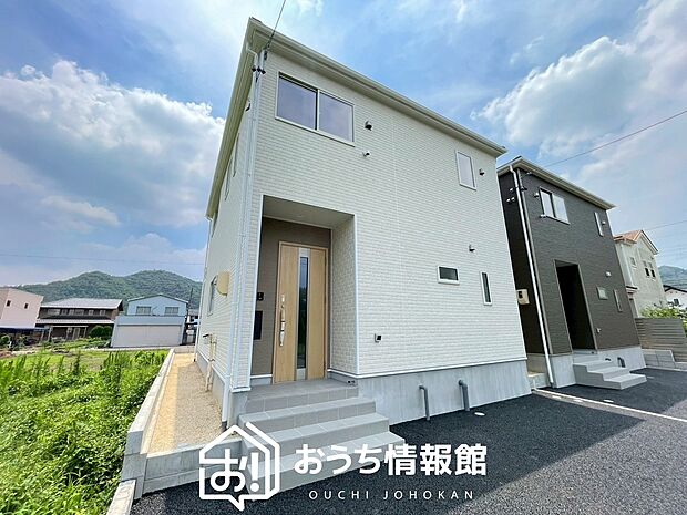 【現地写真(外観)【2号地】】健康被害に配慮したもっとも安全性の高い建材を採用し、シックハウス対策をしております。