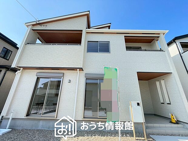 【現地写真(外観)【2号地】】雨で汚れを落とし、耐久性・耐候性に優れた外壁を使用しています。