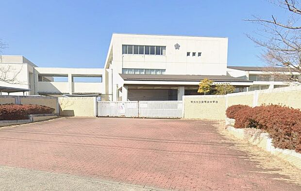 可児市立東可児中学校(約3,100m)