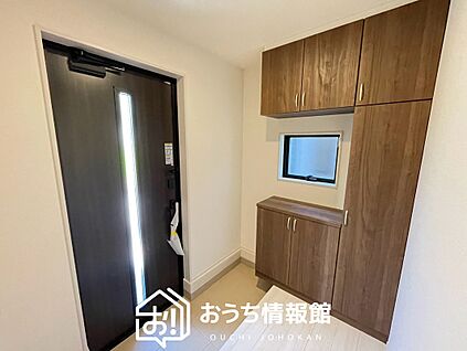 現地写真(玄関)