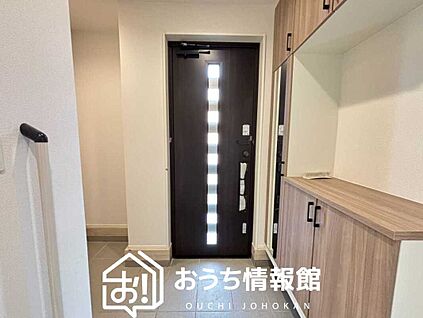 現地写真(玄関)