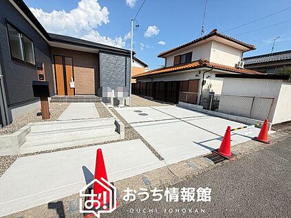 現地写真（駐車場）