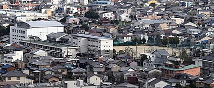 関市立旭ケ丘中学校 1100ｍ(徒歩14分)