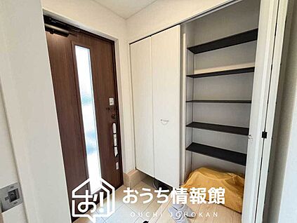 現地写真(玄関)