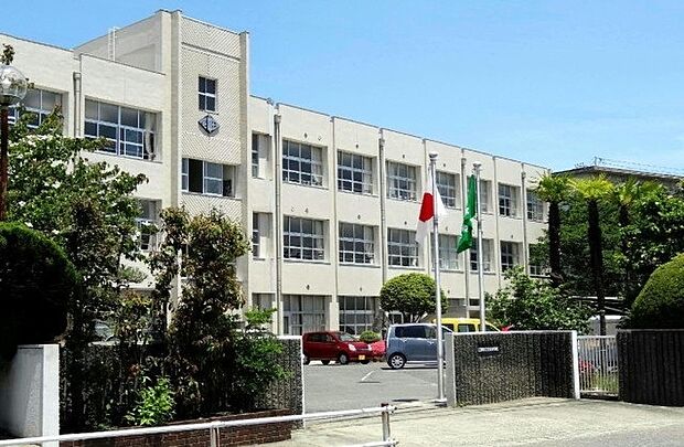 江南市立宮田中学校(約2,000m)