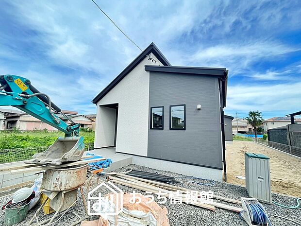 【現地写真(外観)】耐震等級最高「3」取得で基準の1.5倍の性能・耐震強度で安心できます。