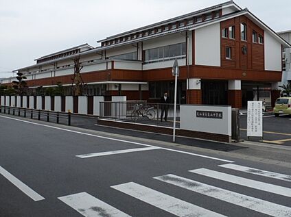 亀山市立亀山中学校 2600ｍ(徒歩35分)