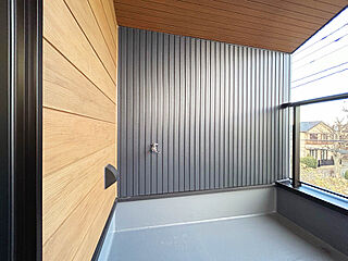 【限定1棟】床暖房搭載19帖LDKと5部屋のゆとり空間のデザイナーズ住宅～福生市武蔵野台2～ その他