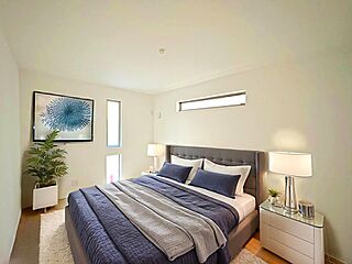 【現地販売物件】固定階段式小屋裏収納が備わった吹抜仕様の開放的なリビングルーム　～足立区千住寿町～ その他