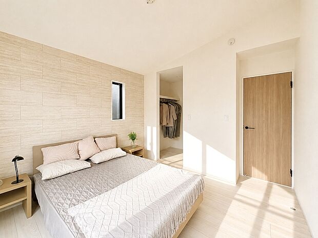 【建物プラン例:Room】
プランやカラーセレクトのご相談可能!建売並みの予算でお客様の好みを反映させた、より理想に近いマイホームの実現が叶います。