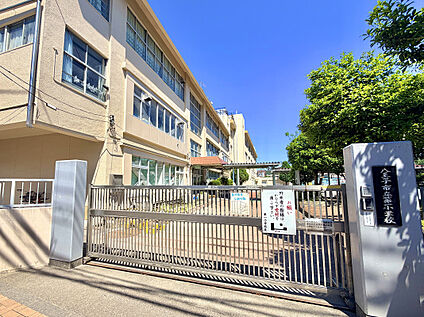 八王子市立第一小学校 550ｍ(徒歩7分)
