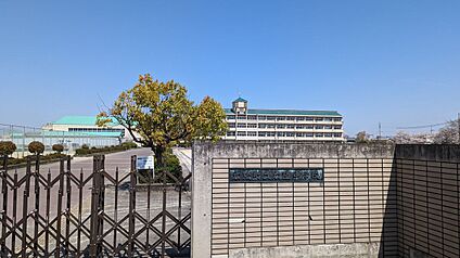 広陵町立広陵中学校 2154ｍ