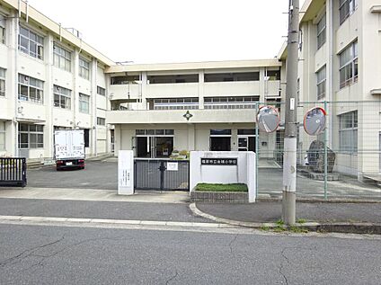  橿原市立金橋小学校 1213ｍ