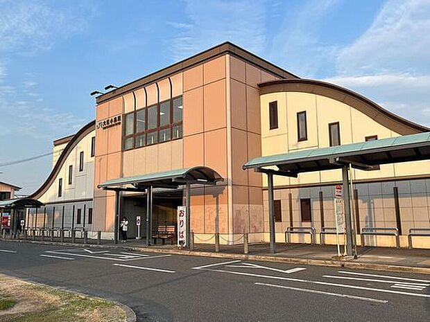 JR大和路線「大和小泉」駅徒歩14分