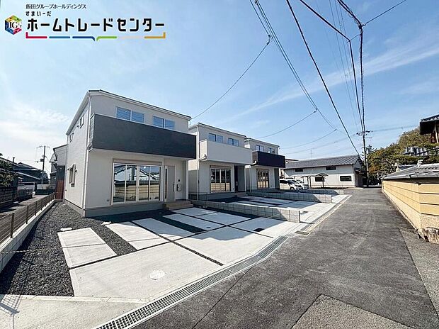 【前面道路を含む現地写真】
現地ご案内致します!周辺環境も併せてご確認頂けますので、お気軽にお問い合わせください♪