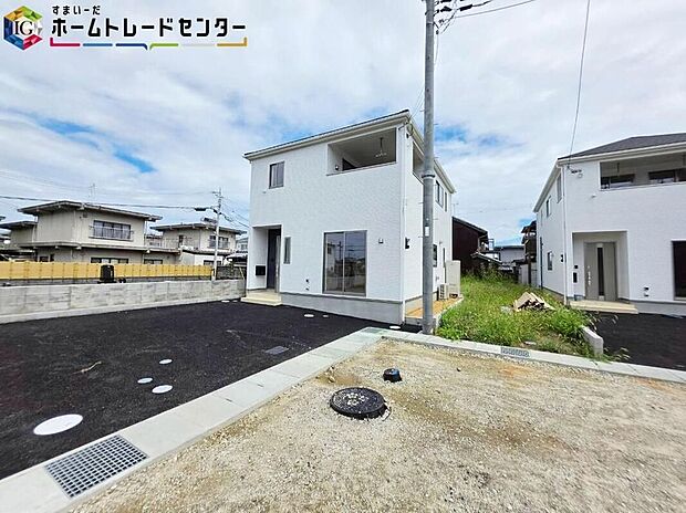 【現地外観写真】
※3号棟現地ご案内致します！周辺環境も併せてご確認頂けますので、お気軽にお問い合わせください♪
