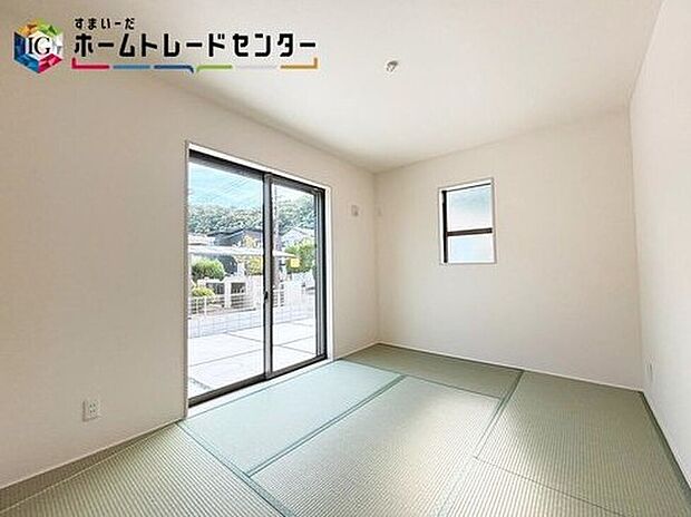 【リビング以外の居室】和室はライフスタイルによってリビングの延長としてお使いになることも、客間としてお使いになることもできます♪