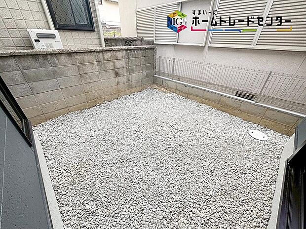 【【庭】】ちょっとした家庭菜園にも♪一戸建ての大きなメリットは、「自分の土地」を自由に使えること♪好きなペットが飼えるほか、ガーデニングやＤＩＹなど様々な趣味を楽しめます♪