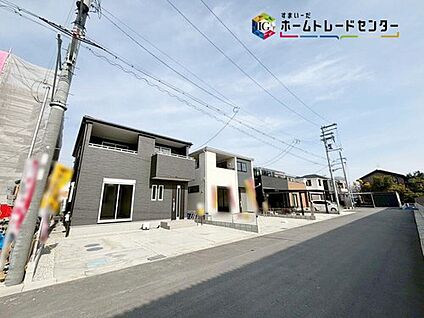 【前面道路含む現地写真】※１号棟側　