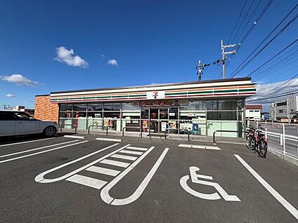 セブンイレブン橿原御坊町店 435ｍ(徒歩6分)