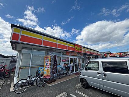 デイリーヤマザキ奈良神殿店 540m (徒歩7分)