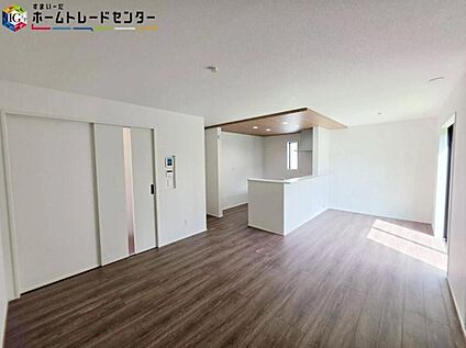 【リビング】