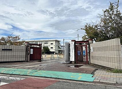 田原本町立田原本小学校 2300ｍ(徒歩29分)