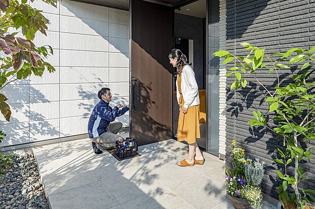 【積水ハウスグループならではの安心をお届け】構造躯体の製造から施工、お引き渡し後のアフターサポートまで全て積水ハウスグループが担当いたします。グループ全体で、お客様に末永い安心をお約束します。