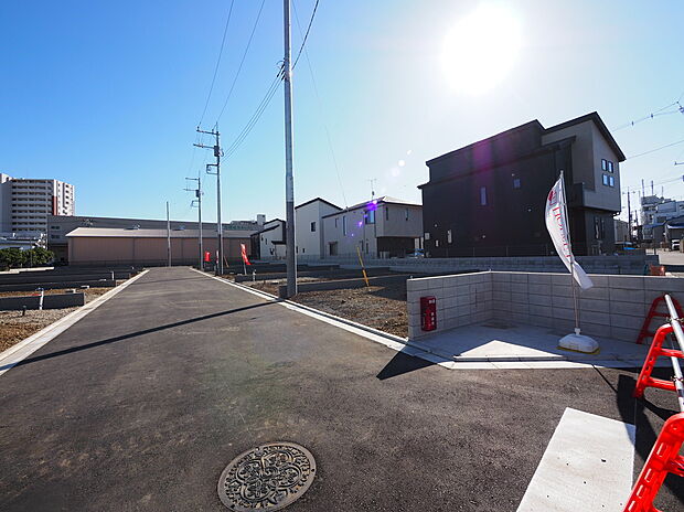 【外観】～Appearance～
メーカーがお決まりでない方でもお気軽にご連絡くださいませ！
弊社スタッフがお客様にピッタリのメーカー探しもお手伝いさせて頂きます♪