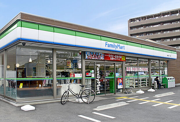 ファミリーマート朝霞本町一丁目店（約100m）