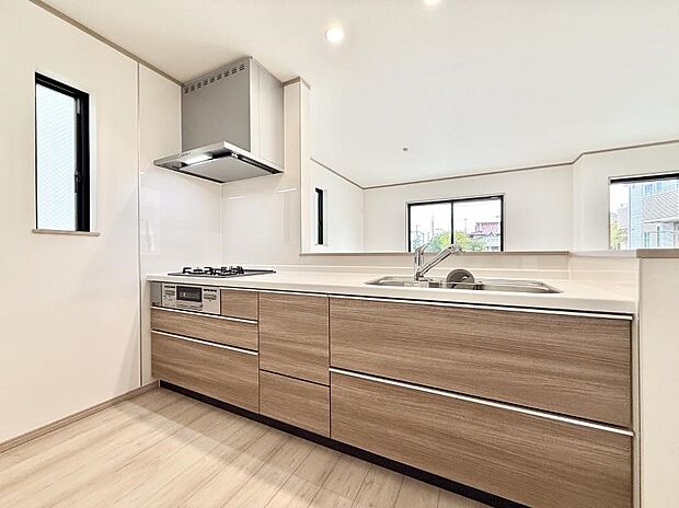 ■シンプルで美しく心地よい時間を生むキッチン空間