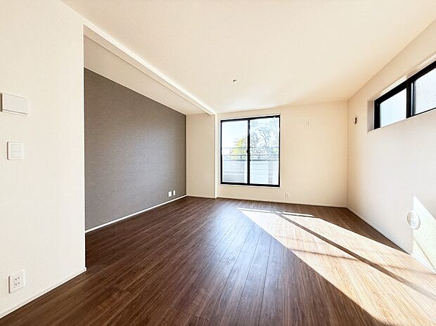 【ダイニング】■家族の笑顔があふれる、くつろぎの空間