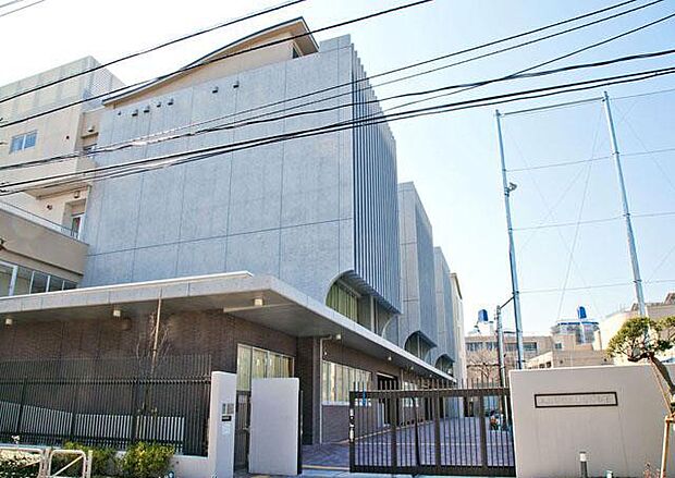 八王子市立第五中学校（約1,200m・徒歩15分）