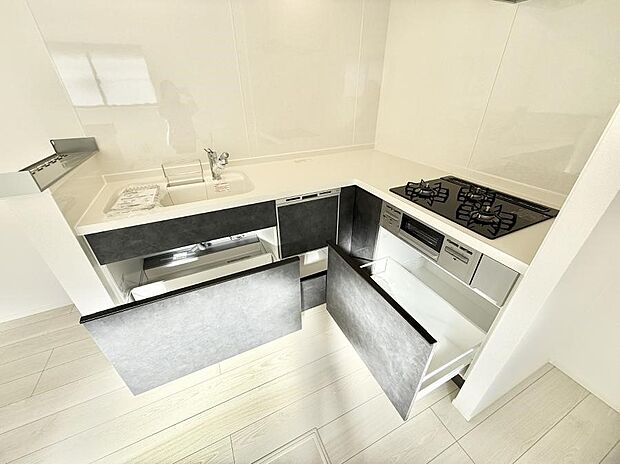 【キッチン】■料理がもっと楽しくなる、快適なキッチン空間