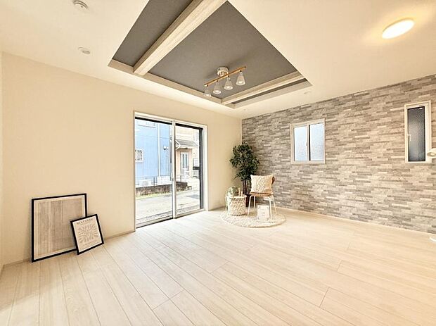 【リビングダイニング】■シンプルだけど贅沢、大切な人と過ごす心がほどける空間