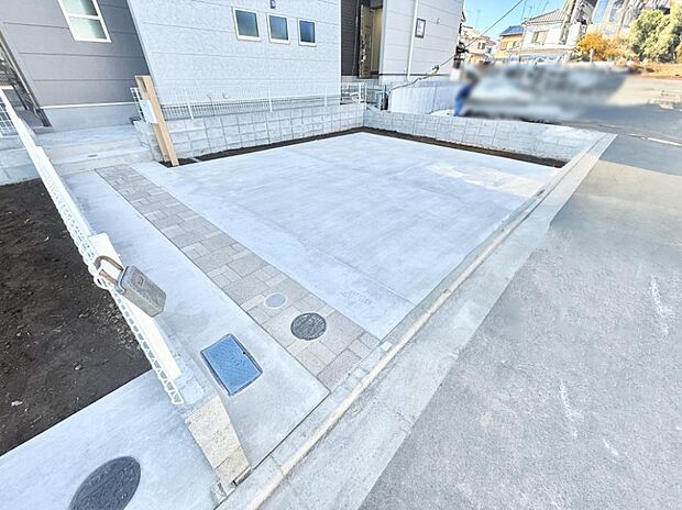 【駐車場】■快適な駐車スペースで安心