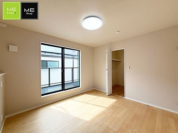 【リビング以外の居室】2号棟  ■落ち着いた雰囲気のお部屋で心が安らぐ空間