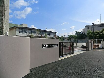 川崎市立東高津小学校 200m(3分)