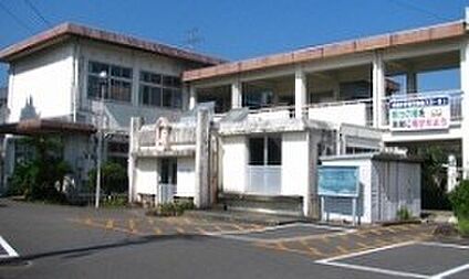 木脇中学校 590m(徒歩約7分)