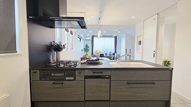 【キッチン】お手入れらくらくシステムキッチン！