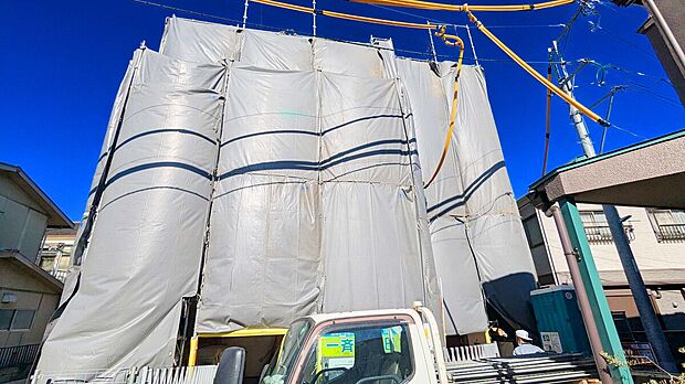 【現況:12月撮影】現地、参考物件のご案内が可能!
ネット見学予約が簡単便利ですので是非ともご利用ください!
現地(2025年12月)撮影