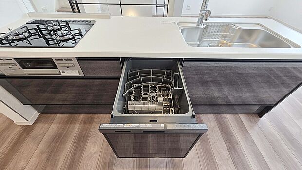 【食器洗浄乾燥機】キッチンには食器洗浄乾燥機付き！