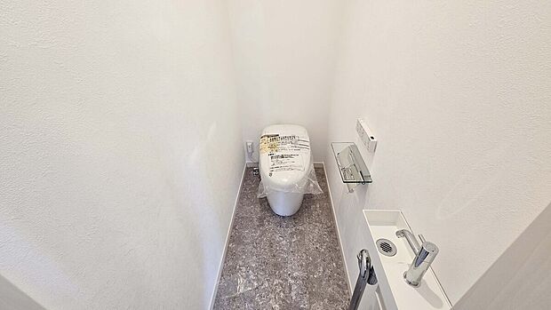 【トイレ】ウォシュレット付きタンクレストイレ！