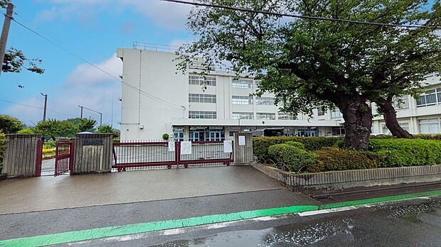 小平市立小平第二中学校（約847m）