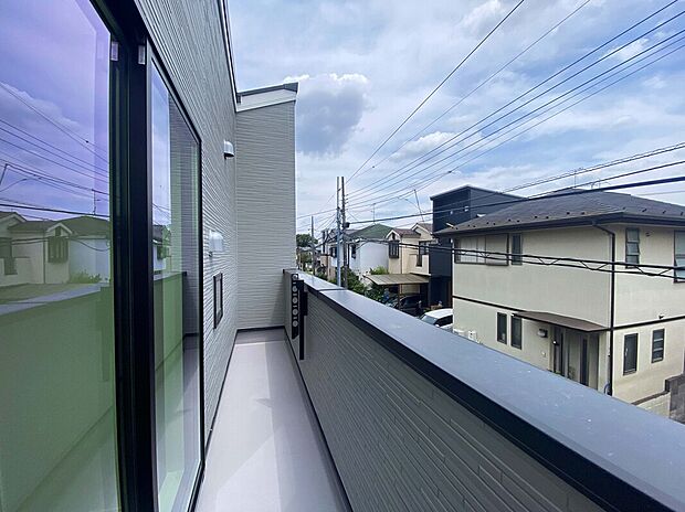 【施工例：バルコニー】現地、参考物件のご案内が可能！お気軽にお問い合わせください！