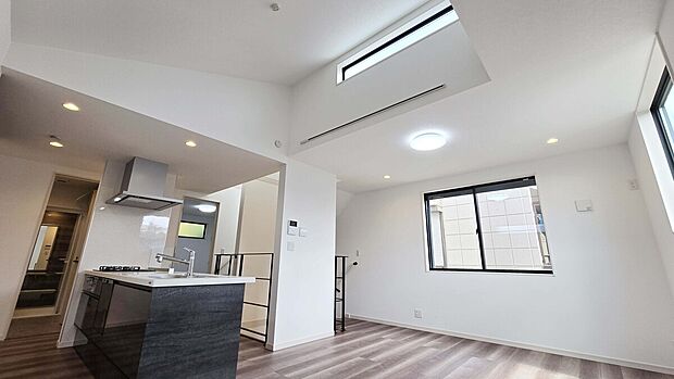 【施工例:リビング】現地、参考物件のご案内が可能!プレゼンテーション予約も受付中!お気軽にお問い合わせください!