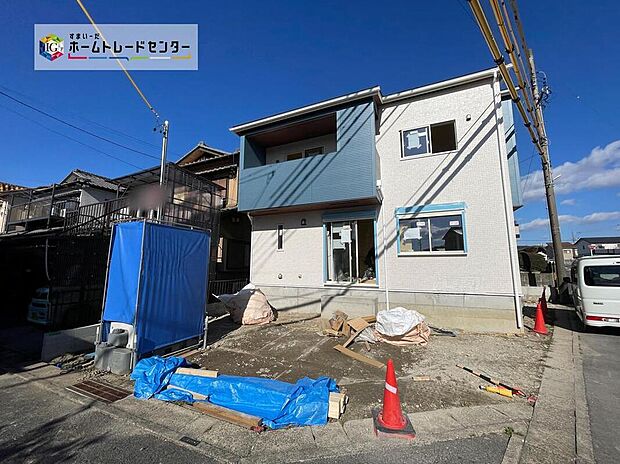全１邸☆
完成に向けて現在建築工事中です☆土日・平日を問わず毎日モデルハウスにて物件説明会を開催中☆お気軽にお問い合わせ下さい☆