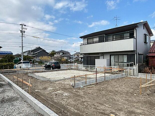 全2邸☆
建築中のためモデルハウスで構造説明会を開催しております☆設備や構造などご説明いたします!お気軽にお問い合わせください♪